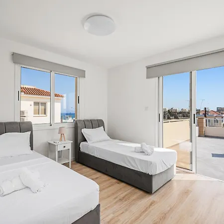 Nautical Club Penthouse *