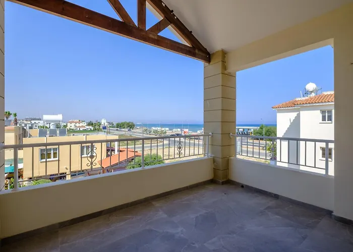 Nautical Club Penthouse Appartamento *