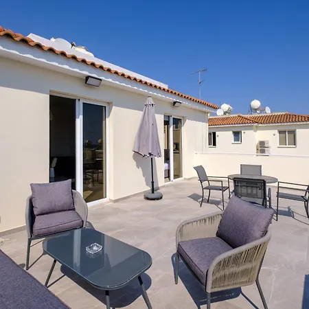Apartamento Nautical Club Penthouse Larnaca